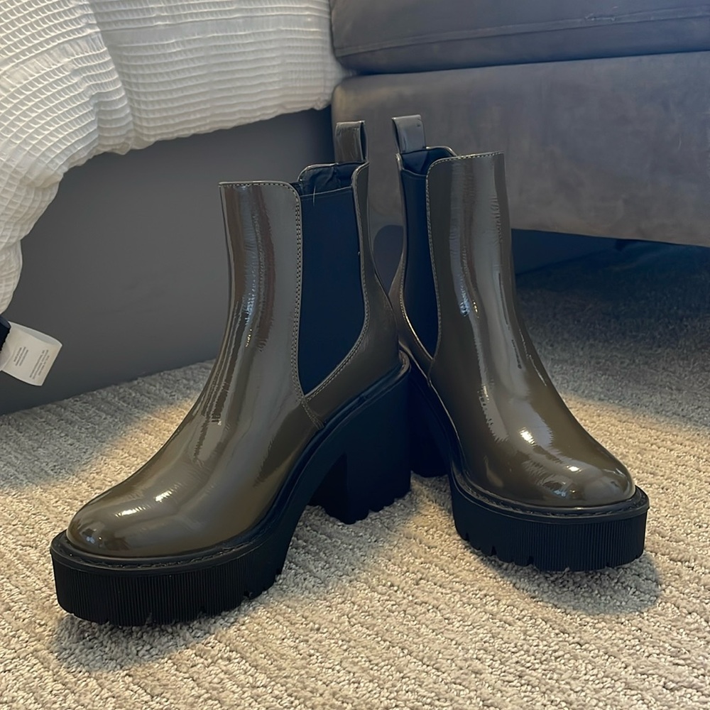 Dirty Laundry boots